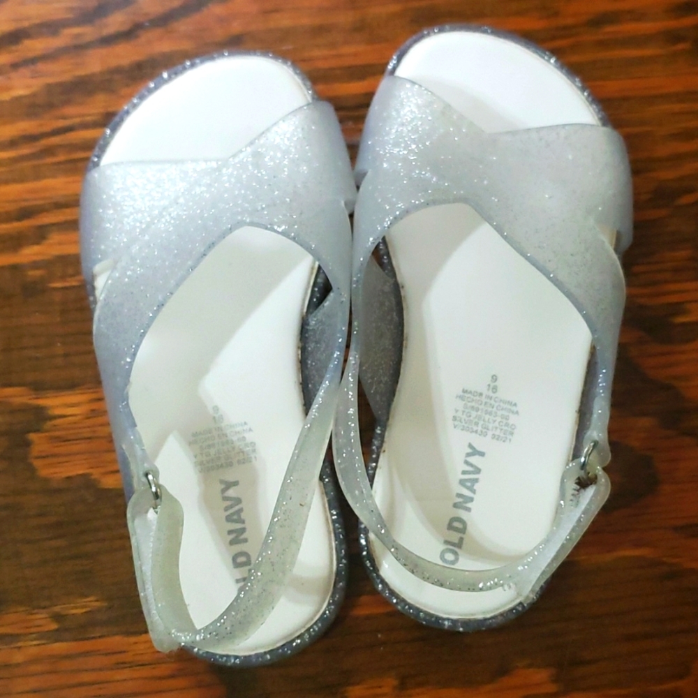 OLD NAVY SANDALS